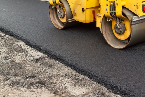 Cost of Driveway Asphalt Paving in Bellevue